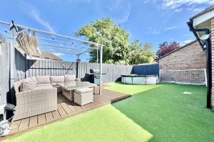 Photo 8- click for photo gallery